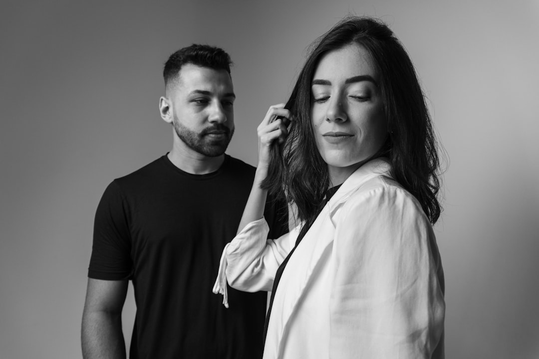Male vs Female Voiceover: Which Is Right for Your Ad?